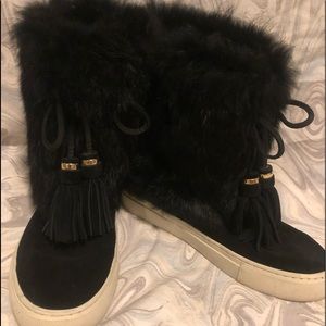 Tory Burch boots size 6